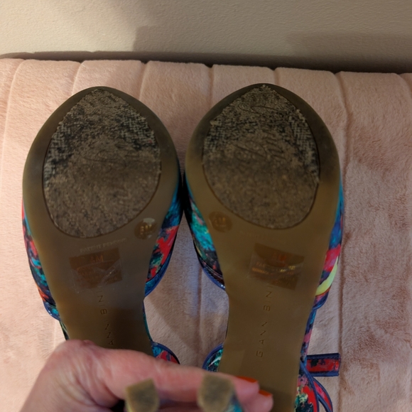 Gianni Bini Heels with Floral Embellishment - Picture 3 of 6